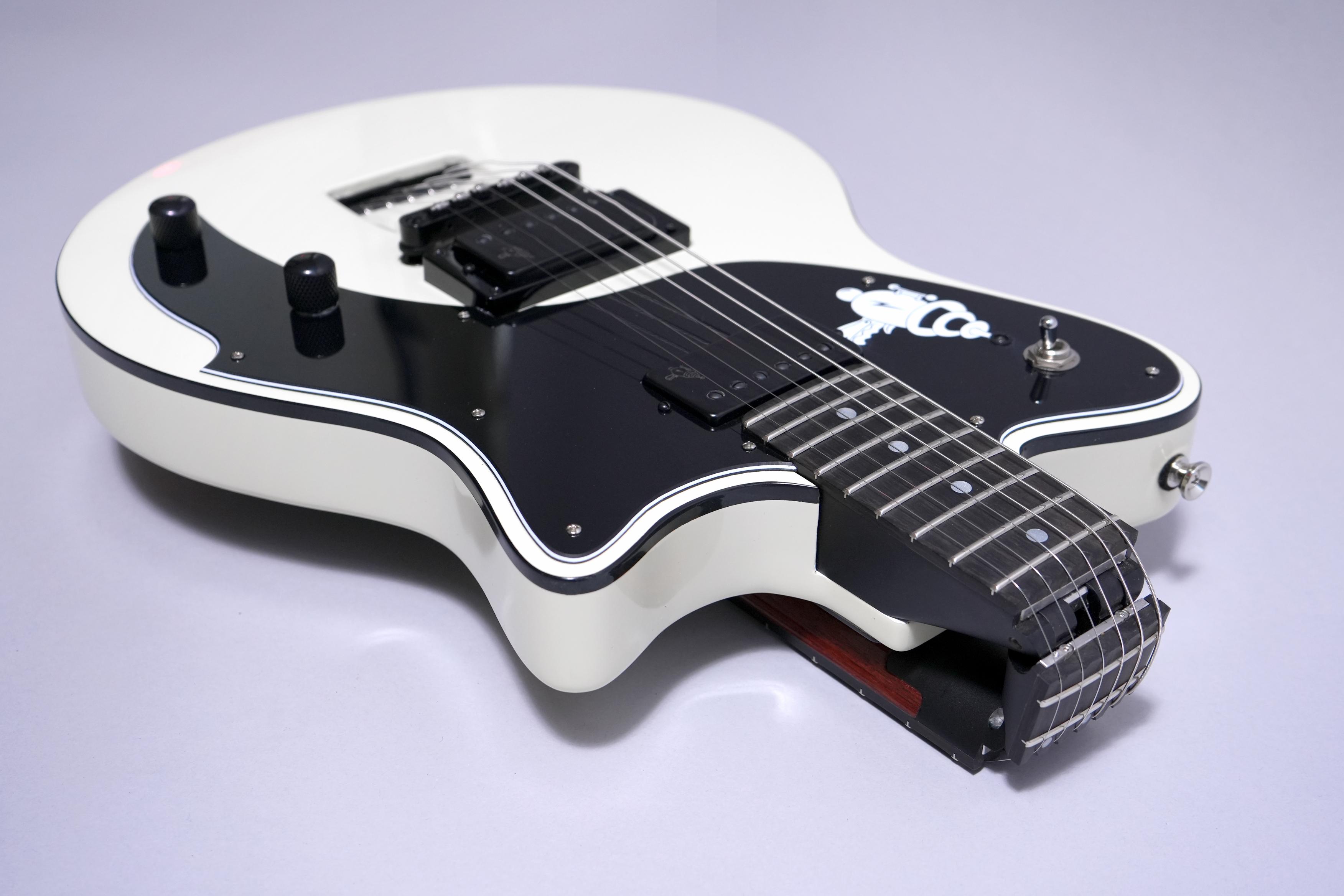 Steve Stevens Ascender Platinum – Ciari Guitars