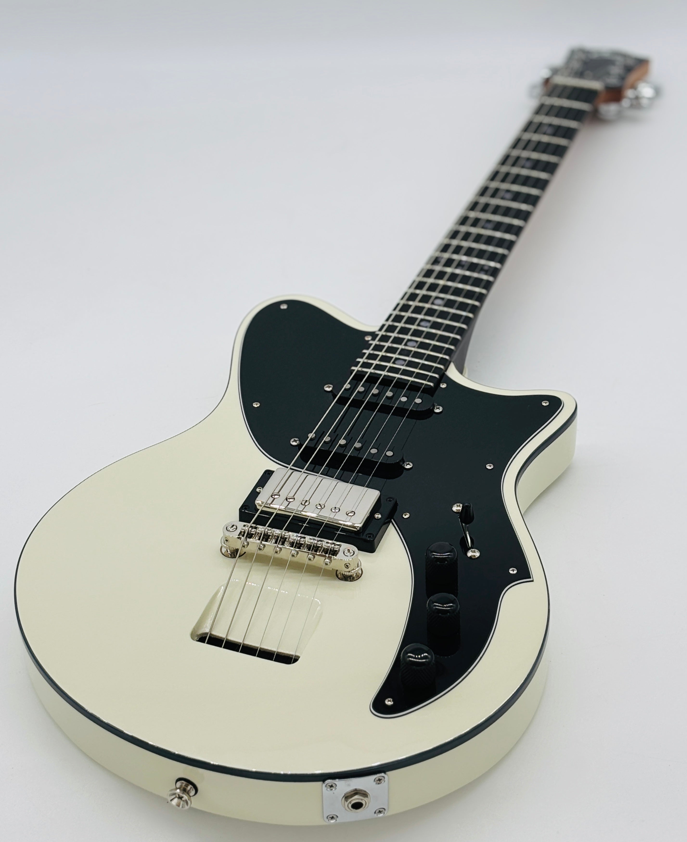 ASCENDER TRIO PLUS – Ciari Guitars